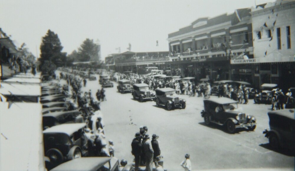 Procession, Summer Street, Orange, NSW