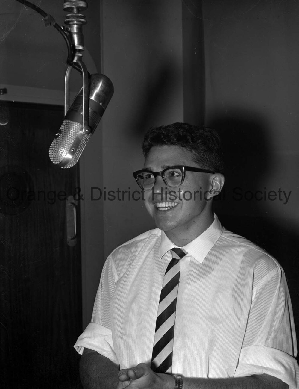 2GZ announcer Jeff  Hall