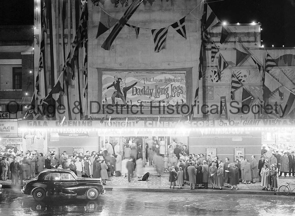 Daddy Long Legs opens at Coronet Theatre