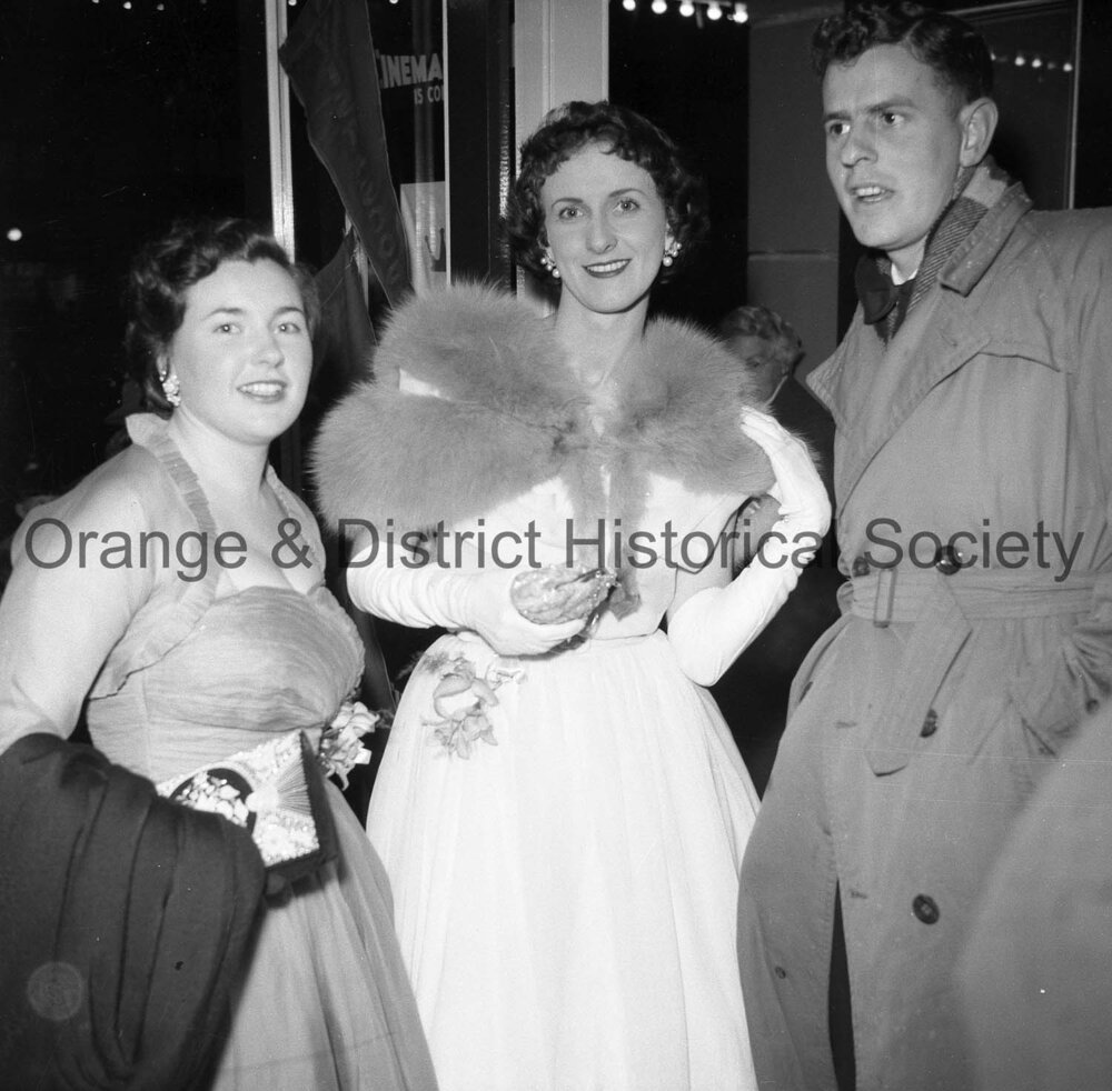 Daddy Long Legs opens at Coronet Theatre