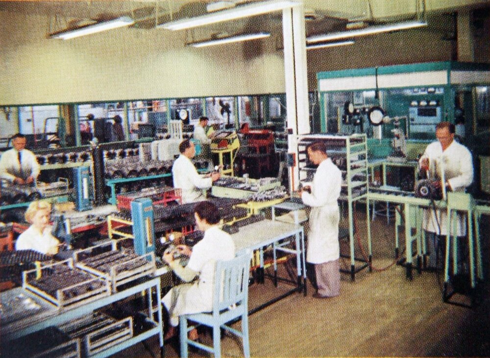 Email assembly line, Orange, NSW | Central West Libraries