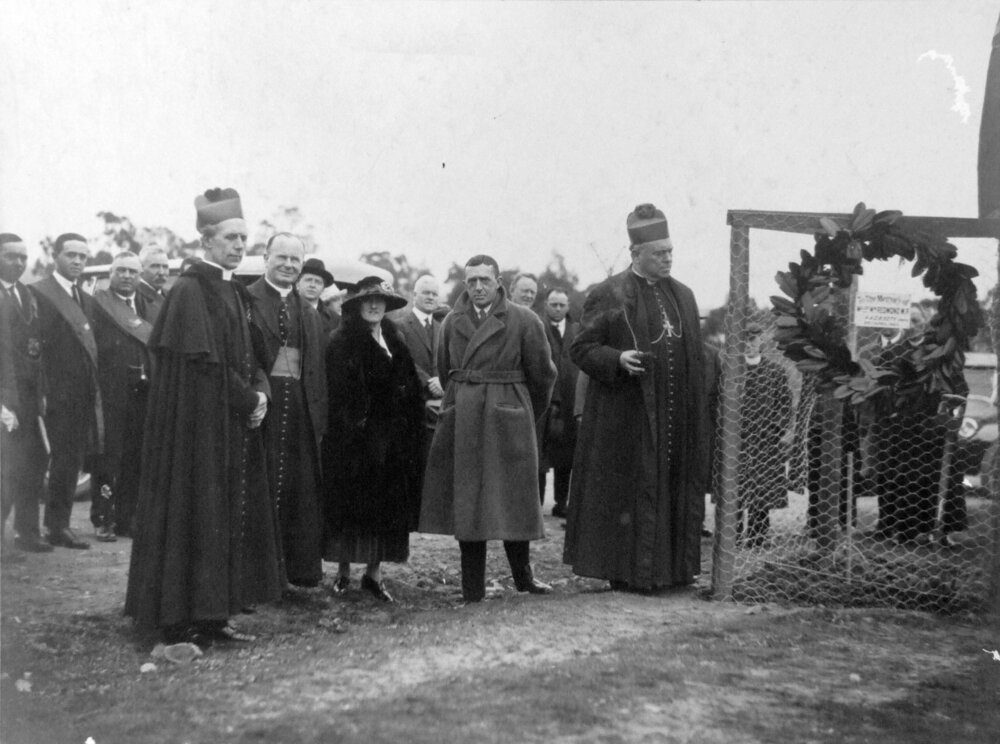 Major William Redmond MP memorial tree planting, Orange, NSW