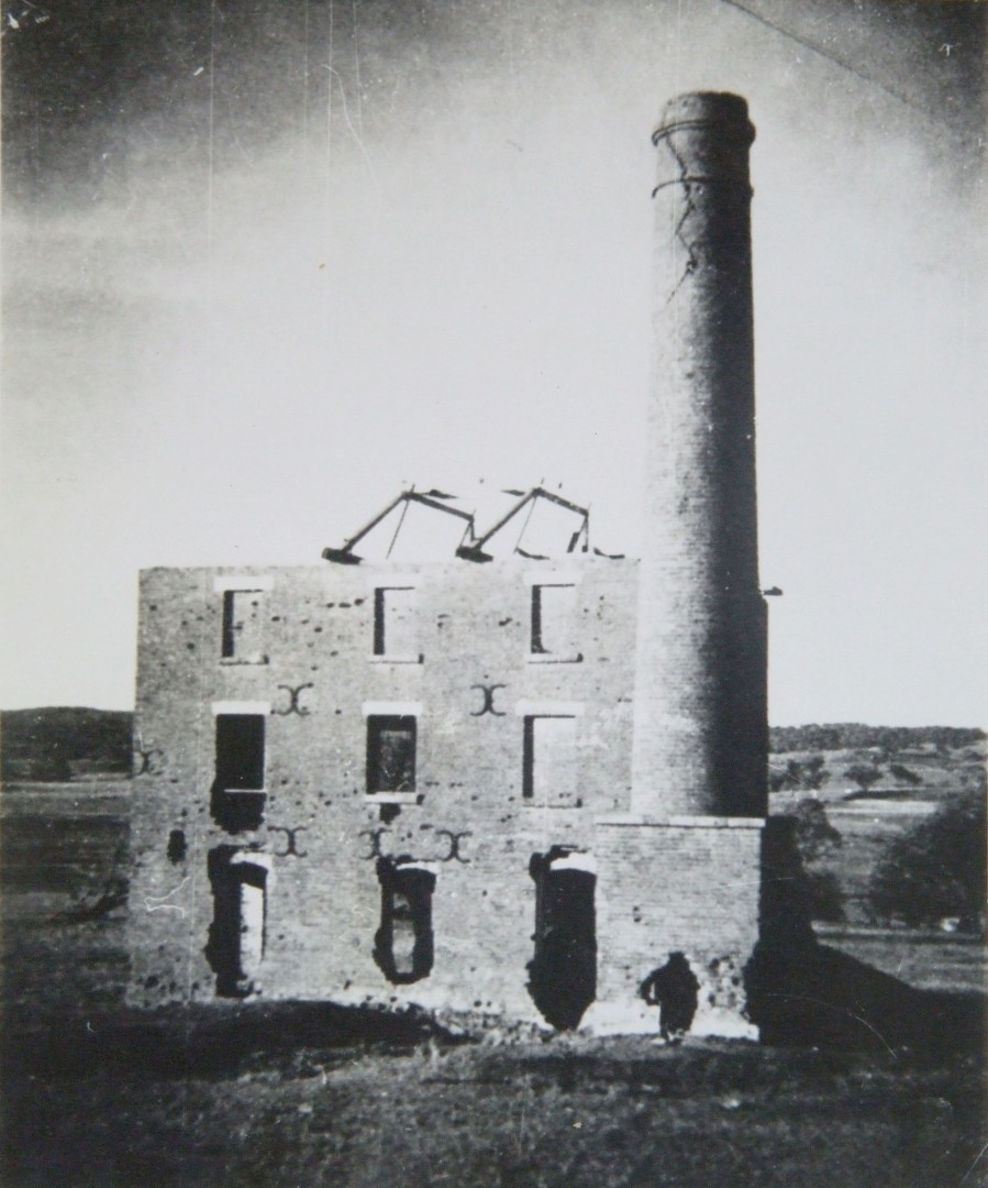 Templer's Flour Mill ruins, Narrambla, NSW