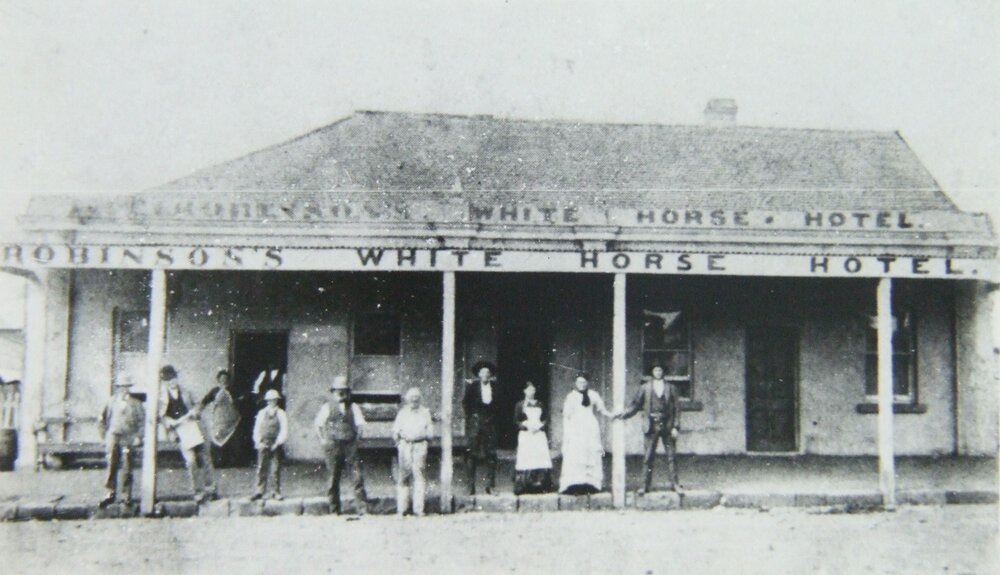 Robinson's White Horse Hotel, Orange, NSW