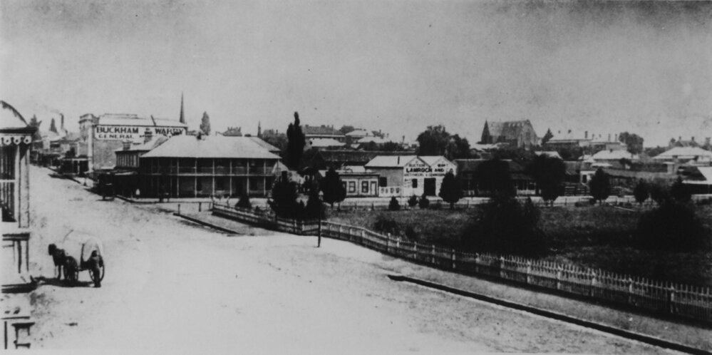 Robertson Park and Lords Place, Orange, NSW