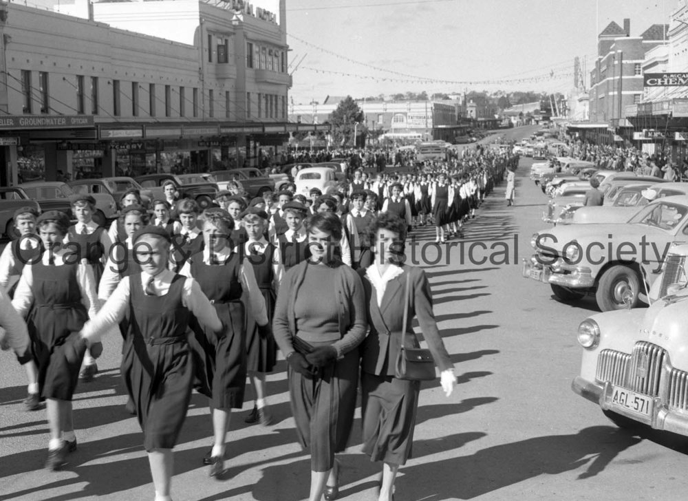 Secondary schools Anzac Day service
