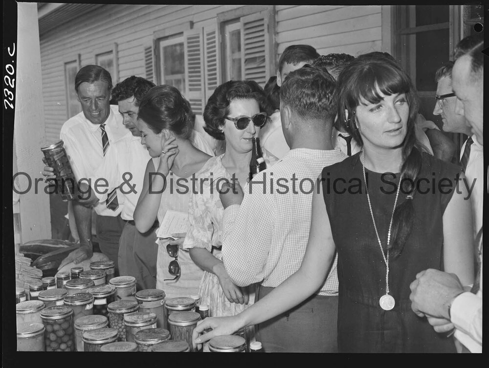 Visiting Sydney journalists at Fairbridge Farm