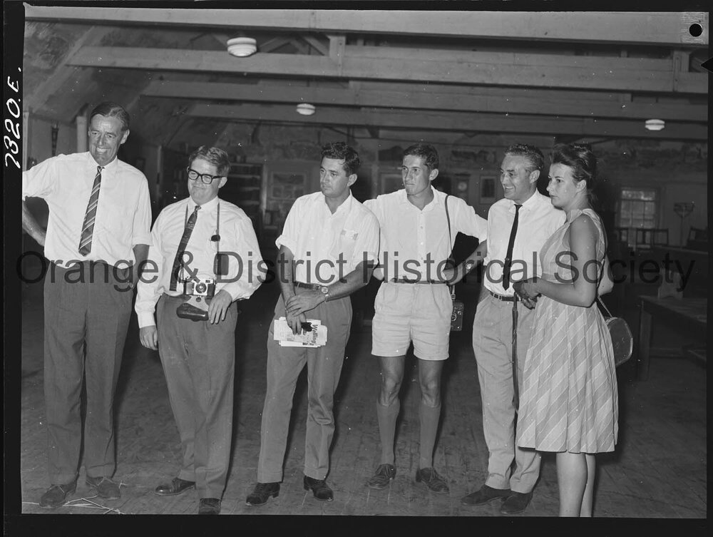 Visiting Sydney journalists at Fairbridge Farm