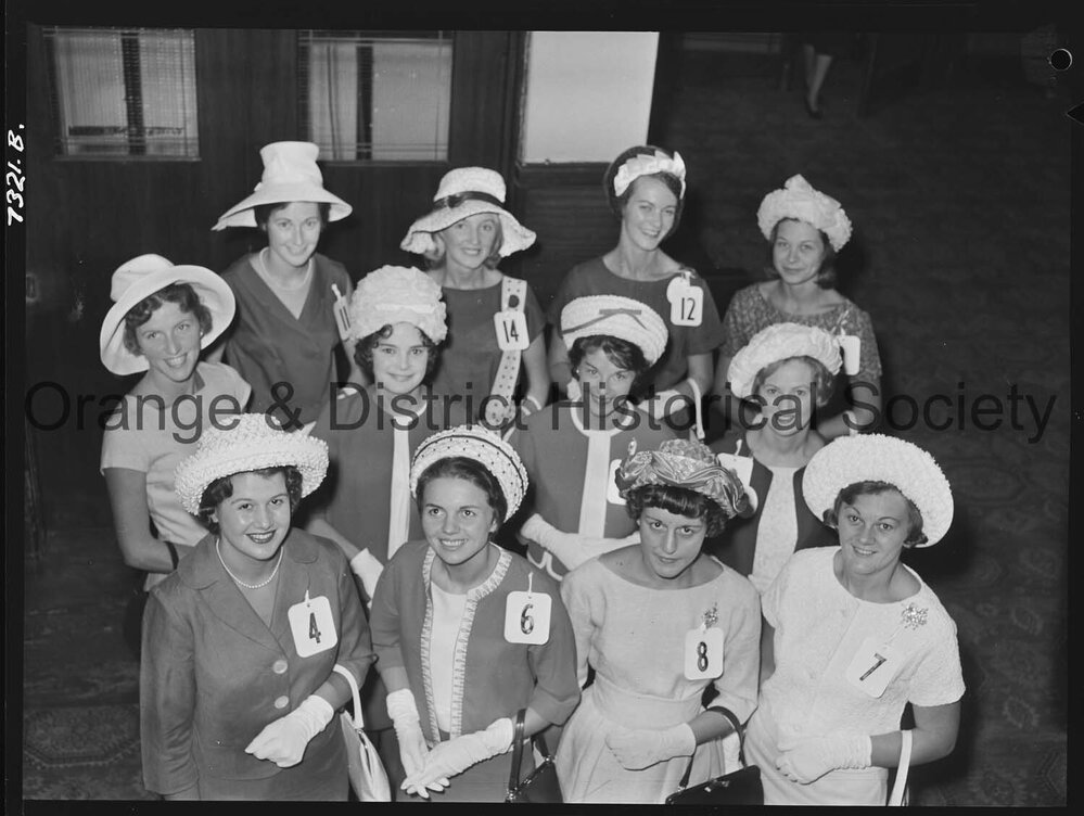 Miss Easter Showgirl entrants