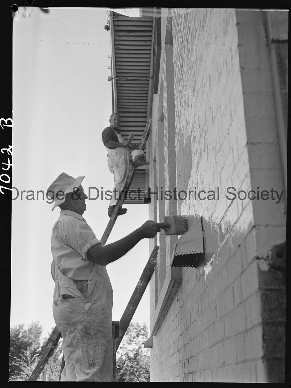 Orange East Public School repainting
