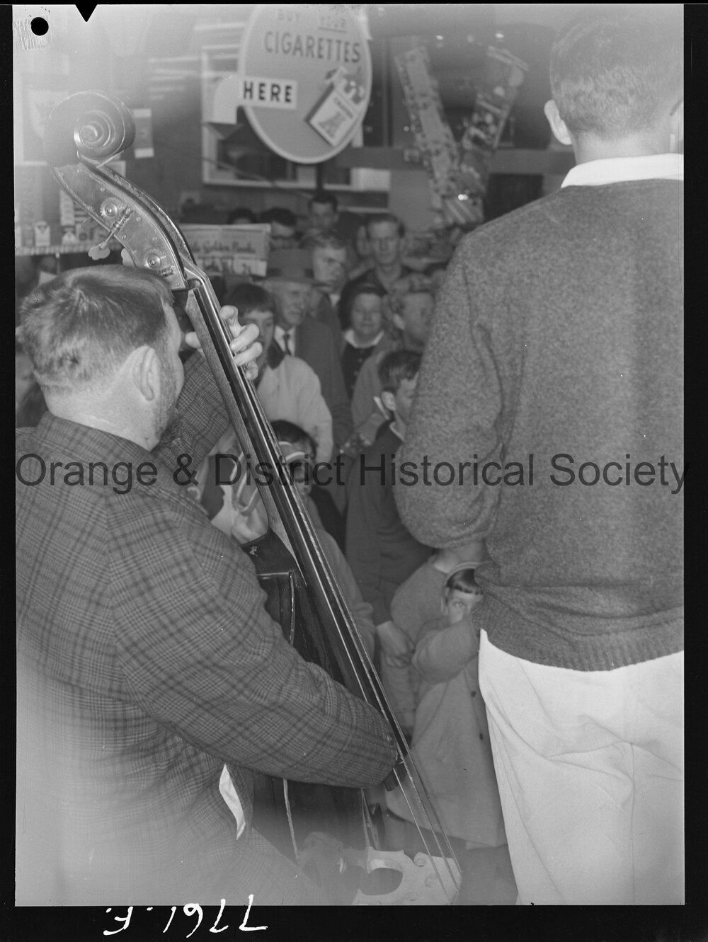 Graeme Bell's jazz band at Woolworths