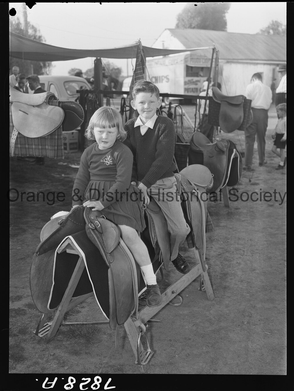 Molong Show