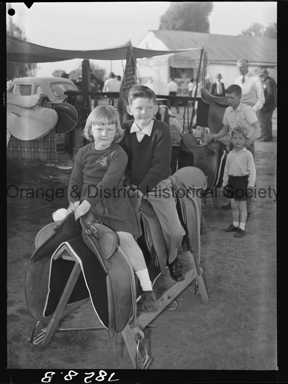 Molong Show