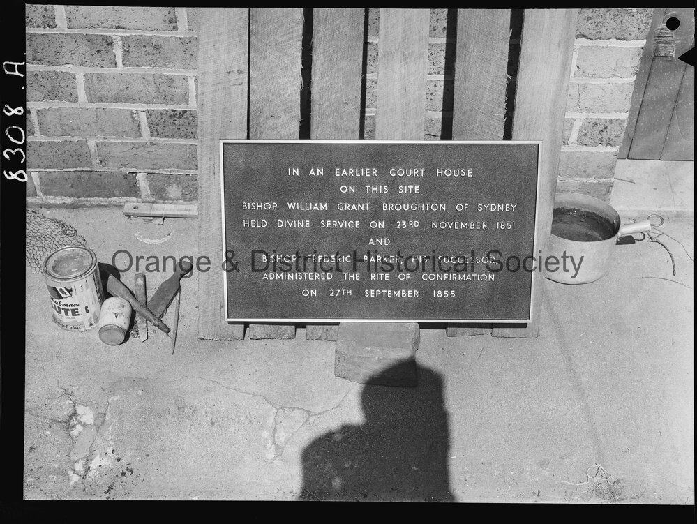 Orange Court House plaque