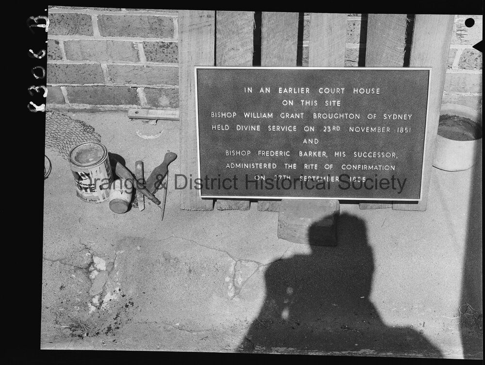 Orange Court House plaque