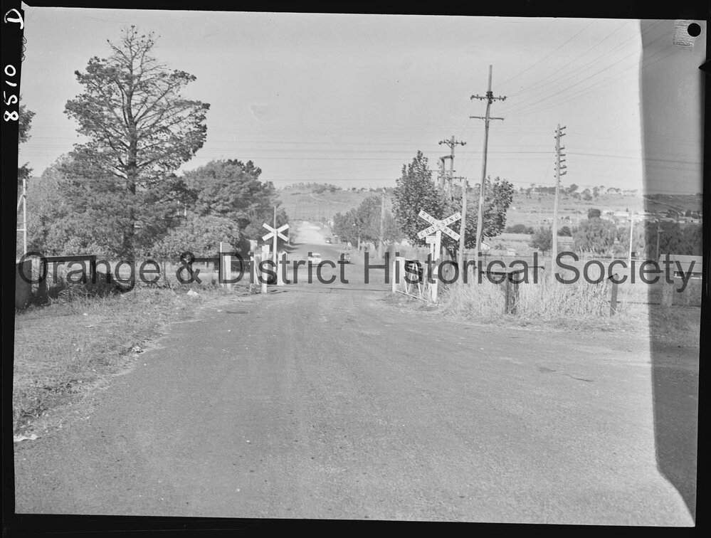 Margaret Street level crossing