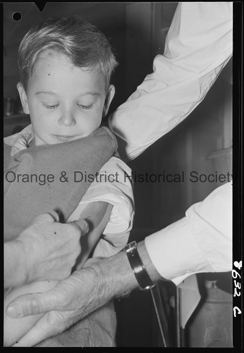 Anti-polio injections