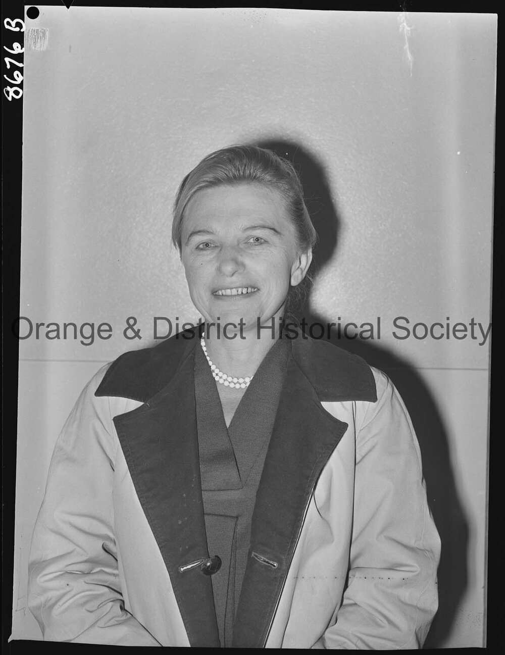 Passport photo Mrs W Martin