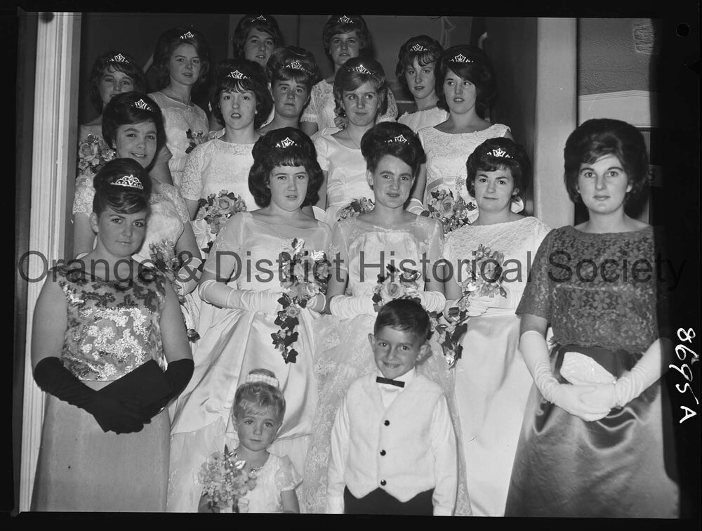 Catholic Ball debutantes