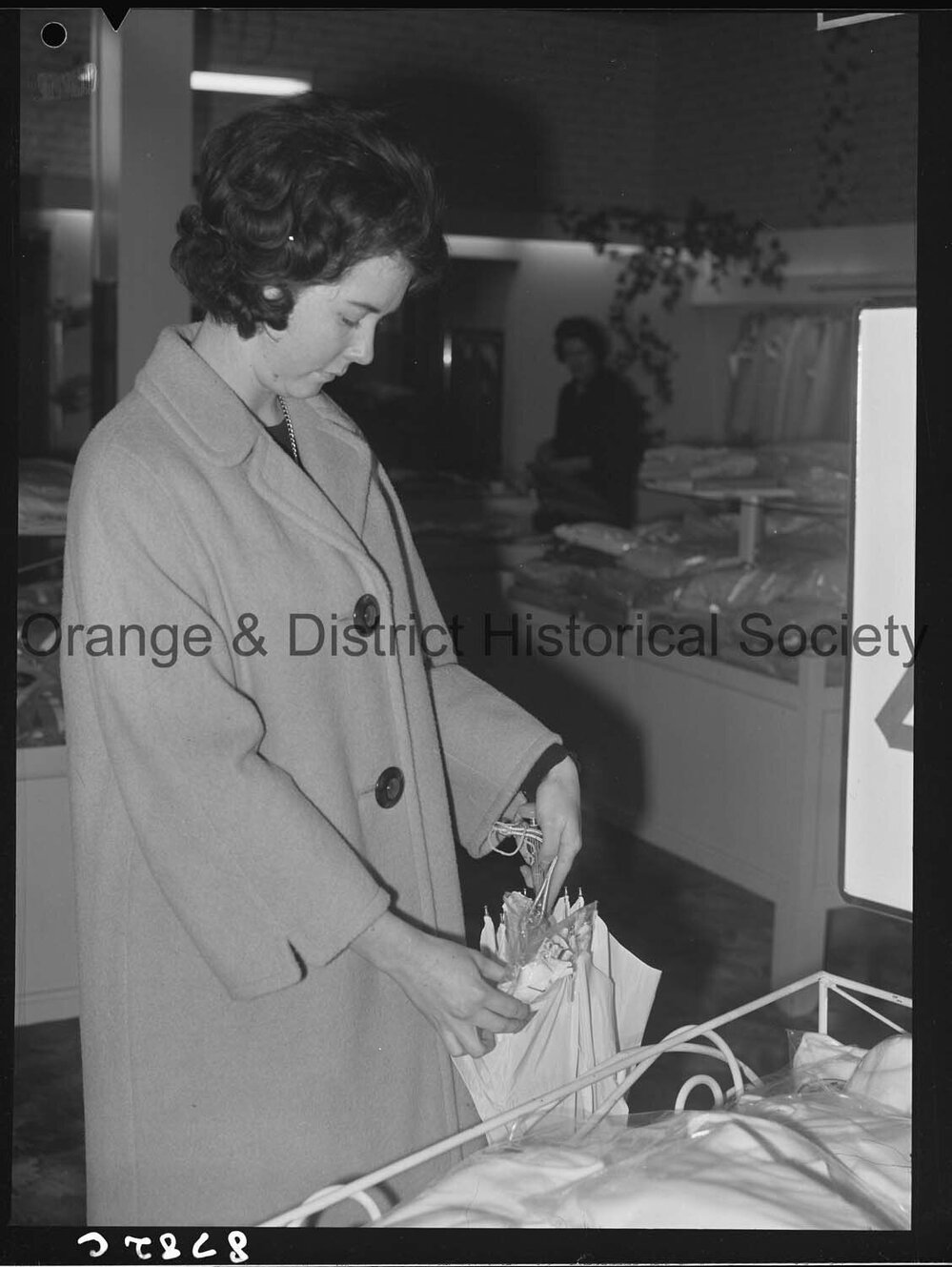 Shoplifting demonstration at Western Stores