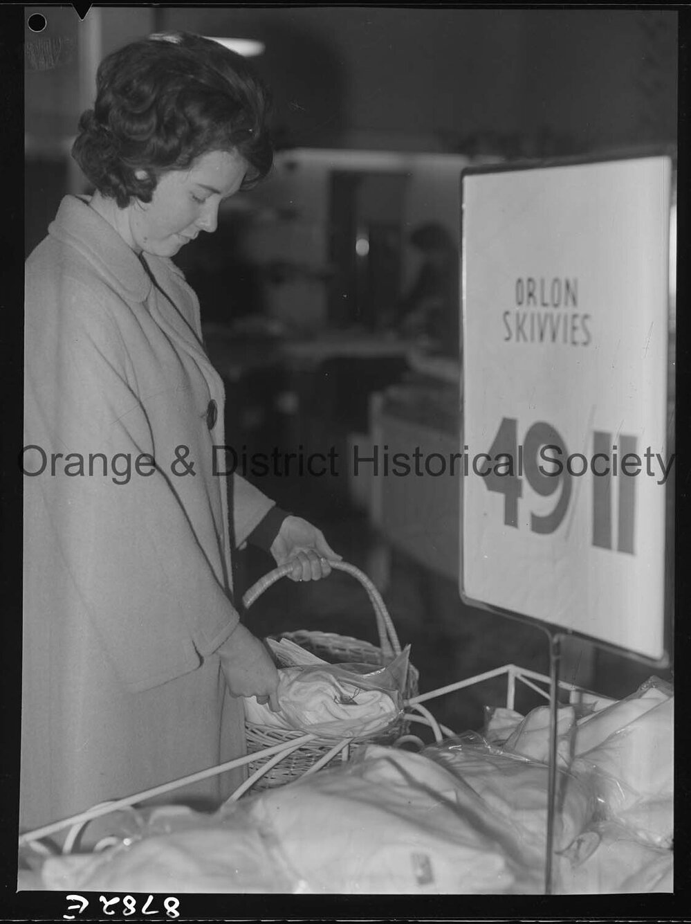 Shoplifting demonstration at Western Stores