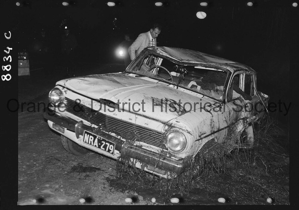 Car crash on Mitchell Highway