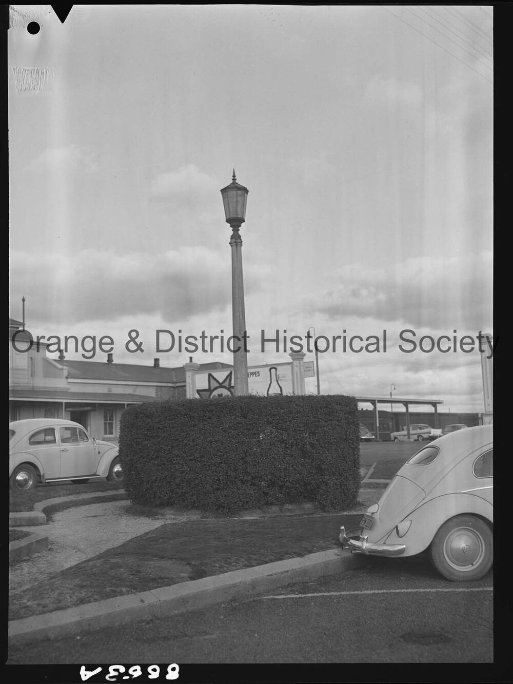 Lamp post at Orange Station