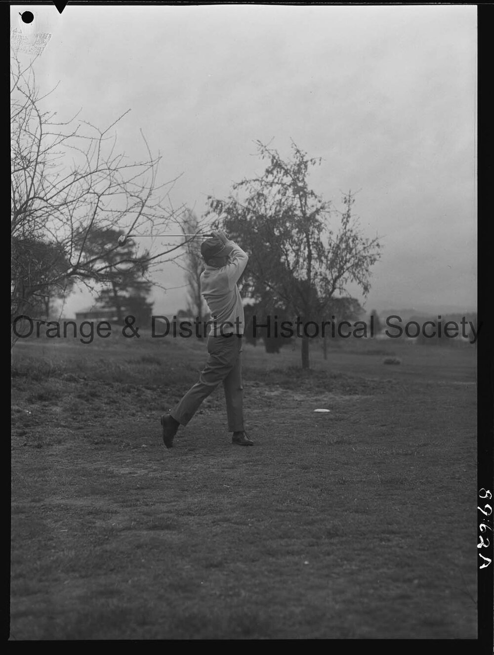 Visiting golfers play Orange Club