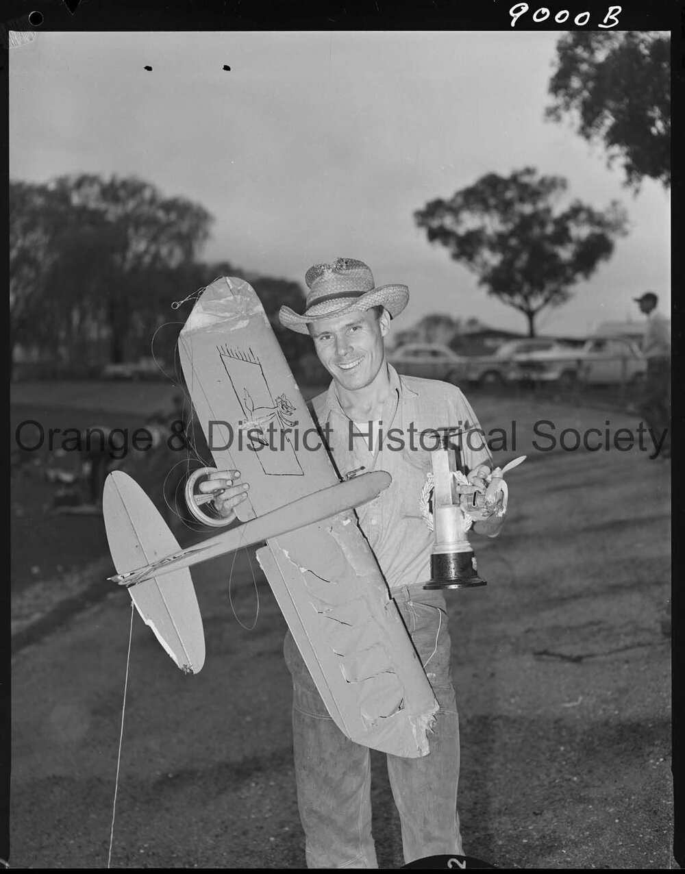 Model plane flying contest winner