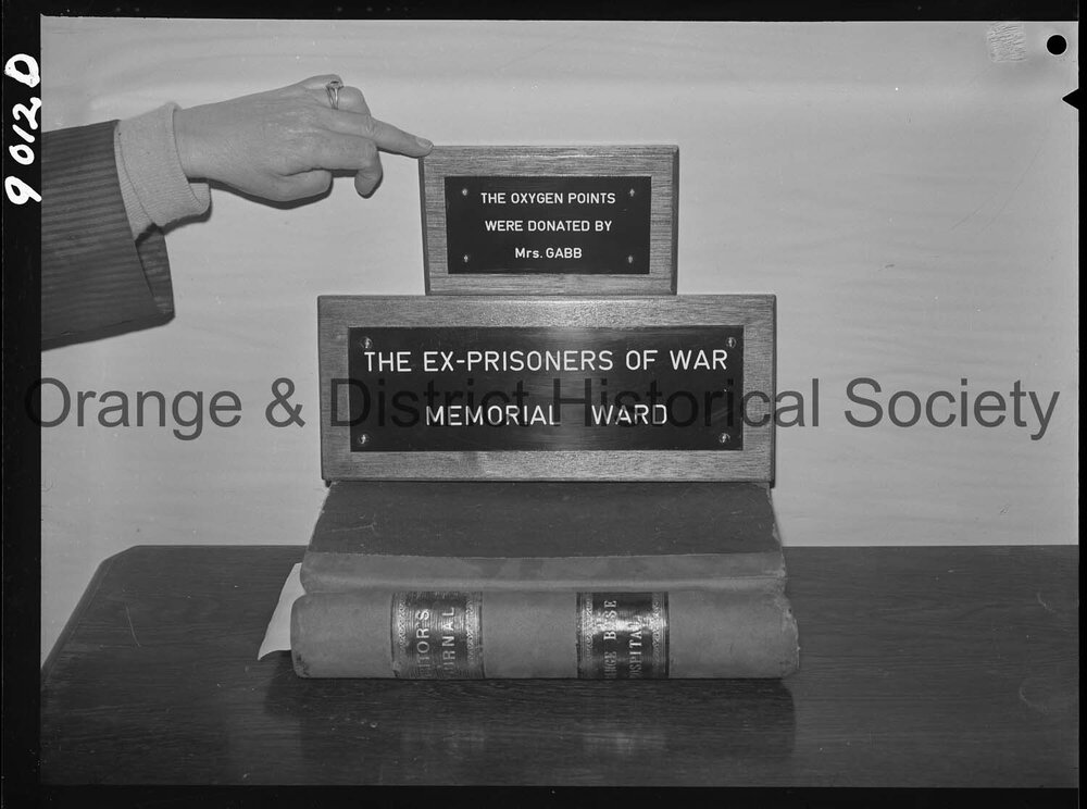 Plaque presentation