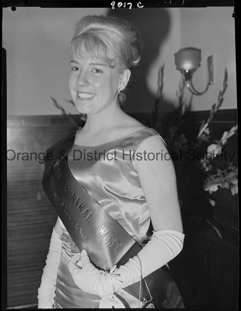Robyn Edwards, Miss Central West