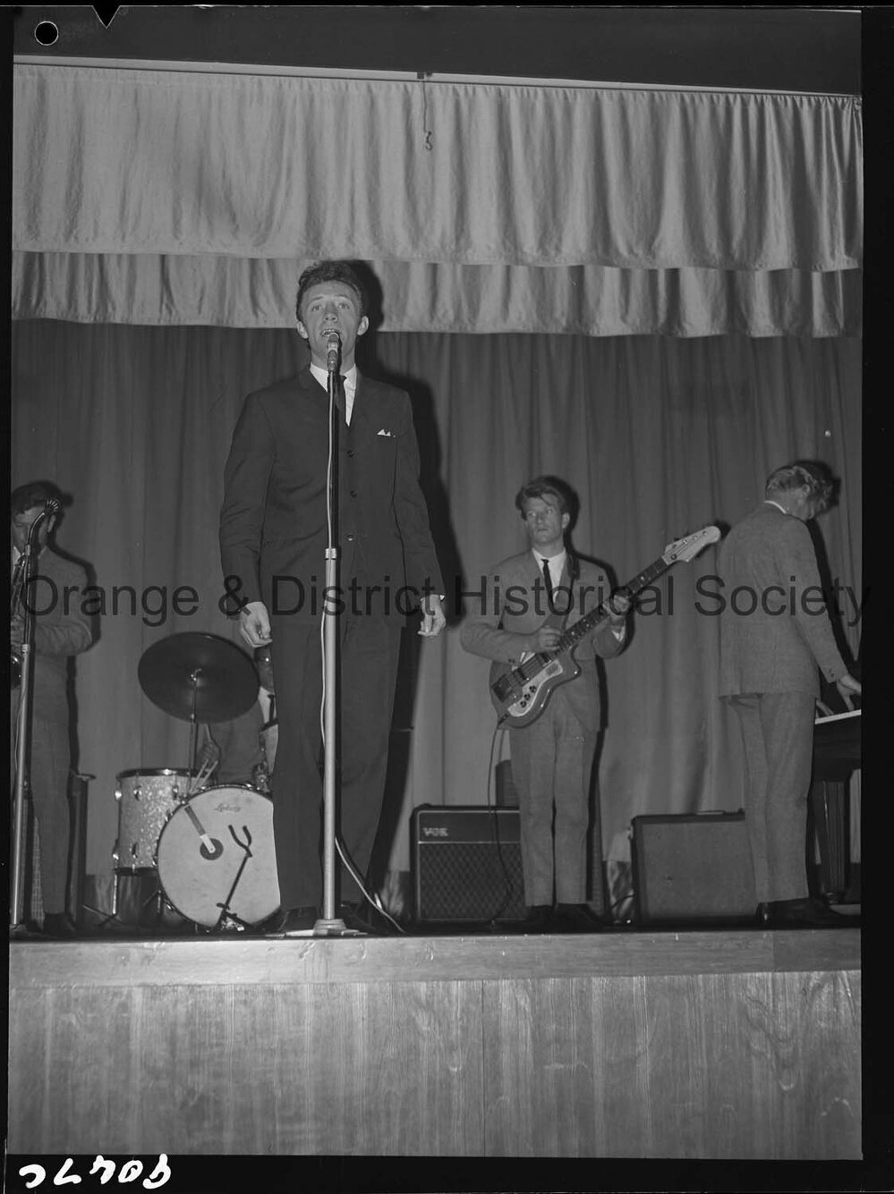 Concert at Orange Ex-Services Club