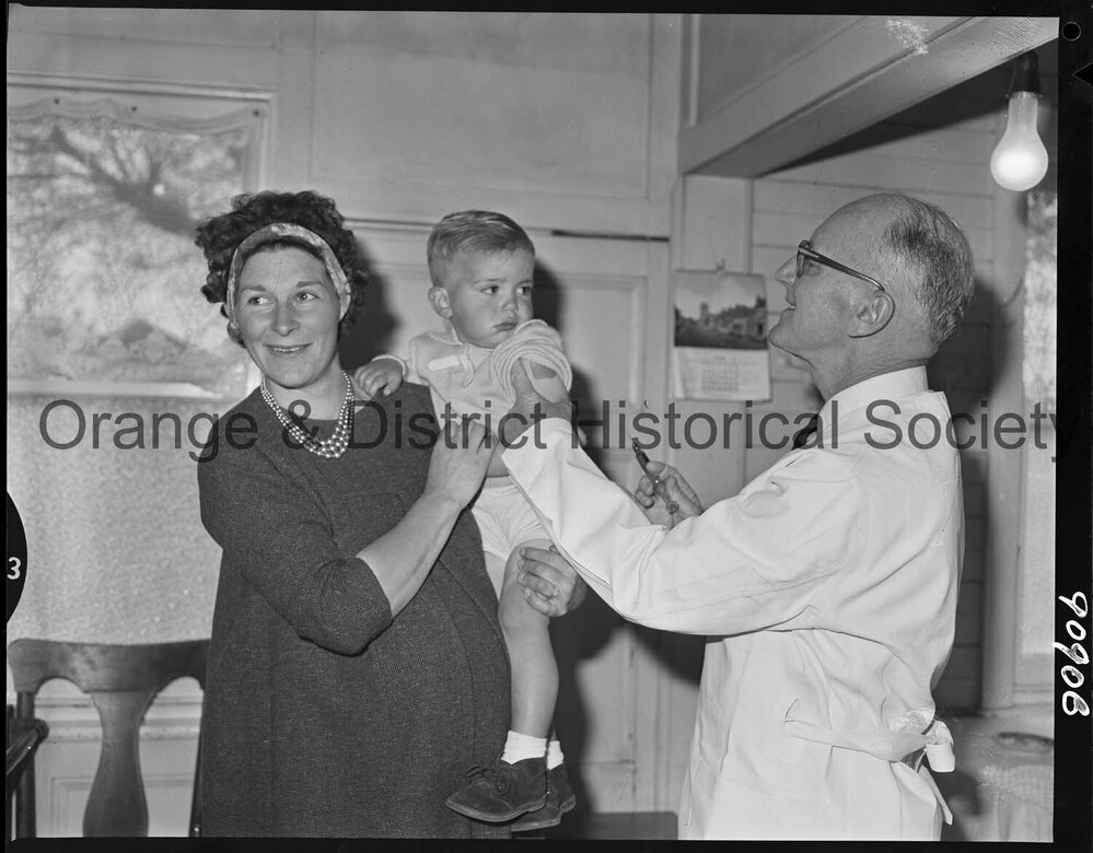 Polio injections for babies