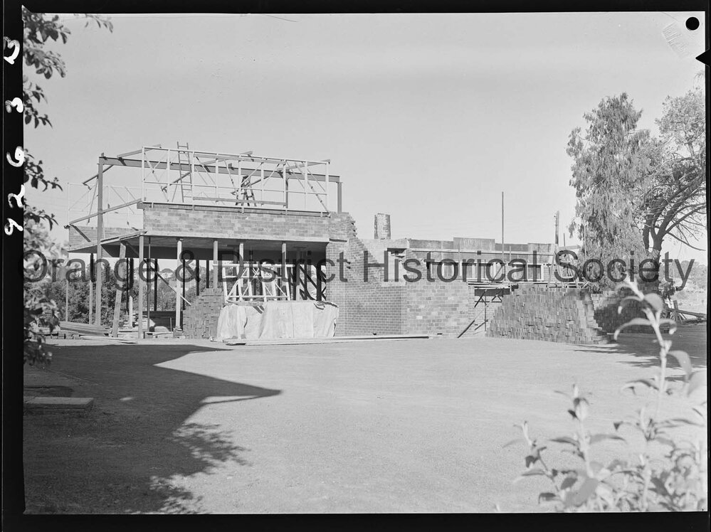 Wolaroi College extensions