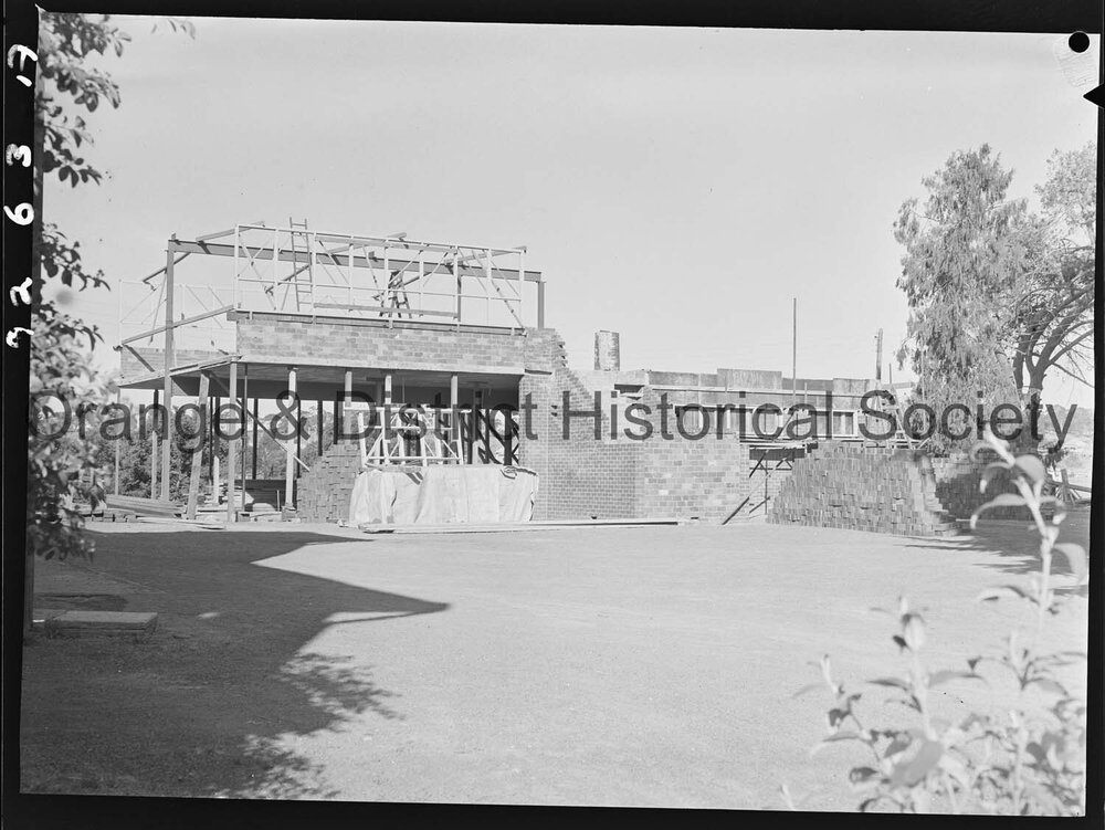 Wolaroi College extensions