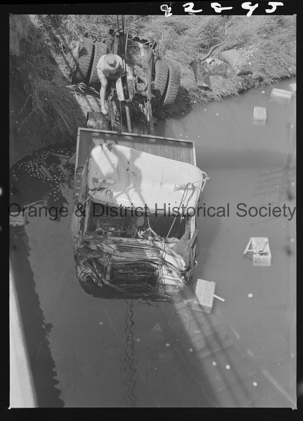 Semi-trailer accident