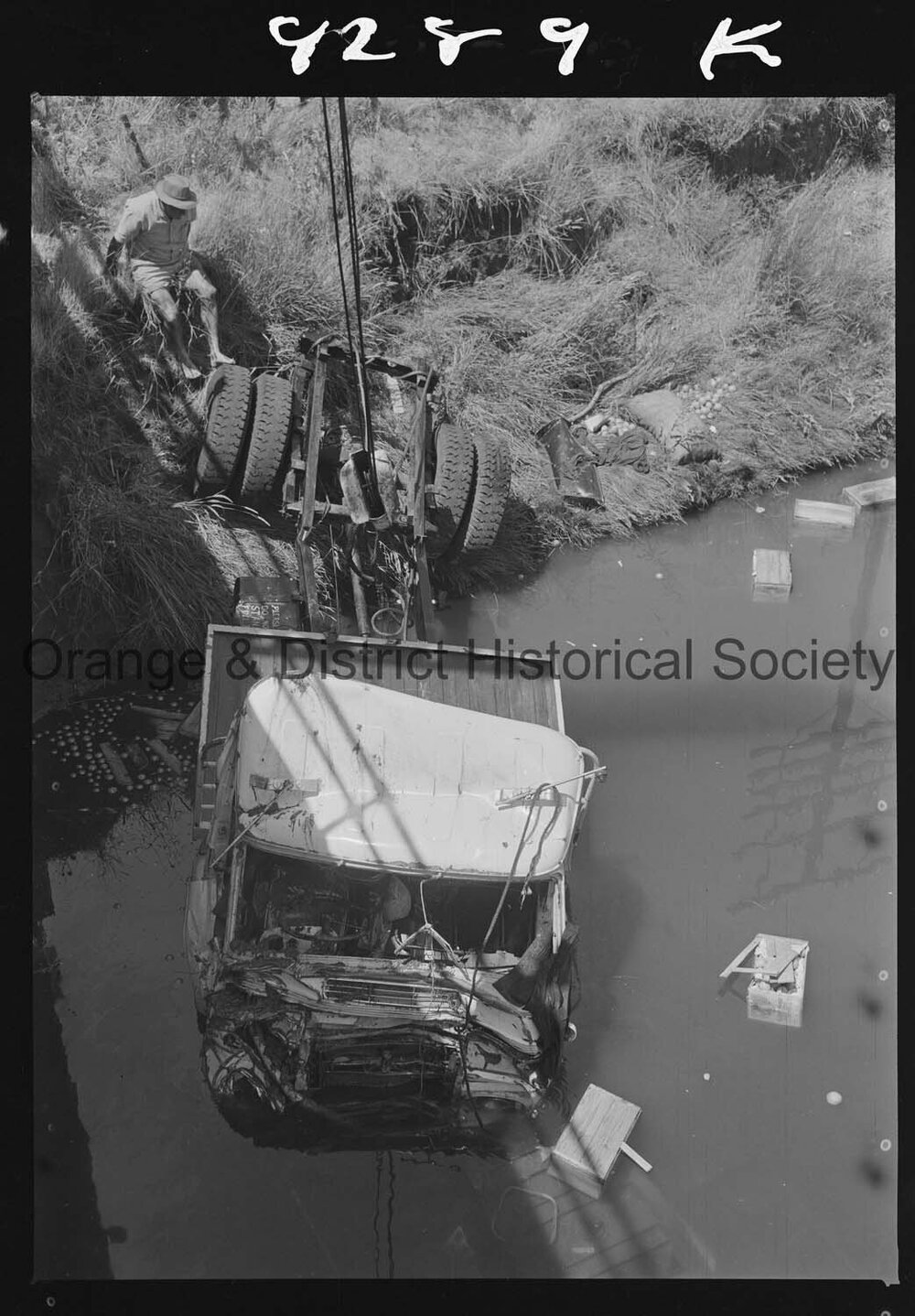 Semi-trailer accident