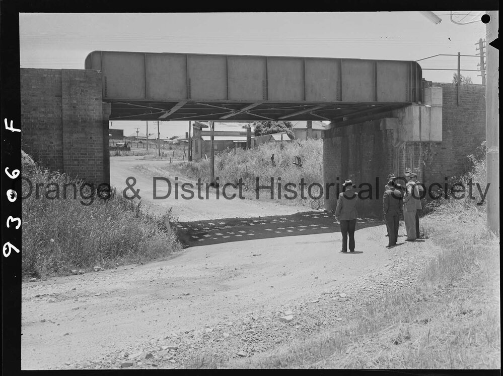 Nye's Gates railway crossing