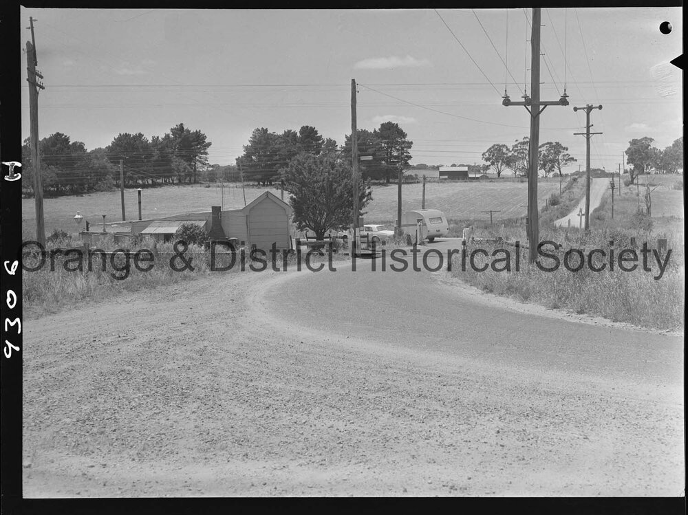 Nye's Gates railway crossing