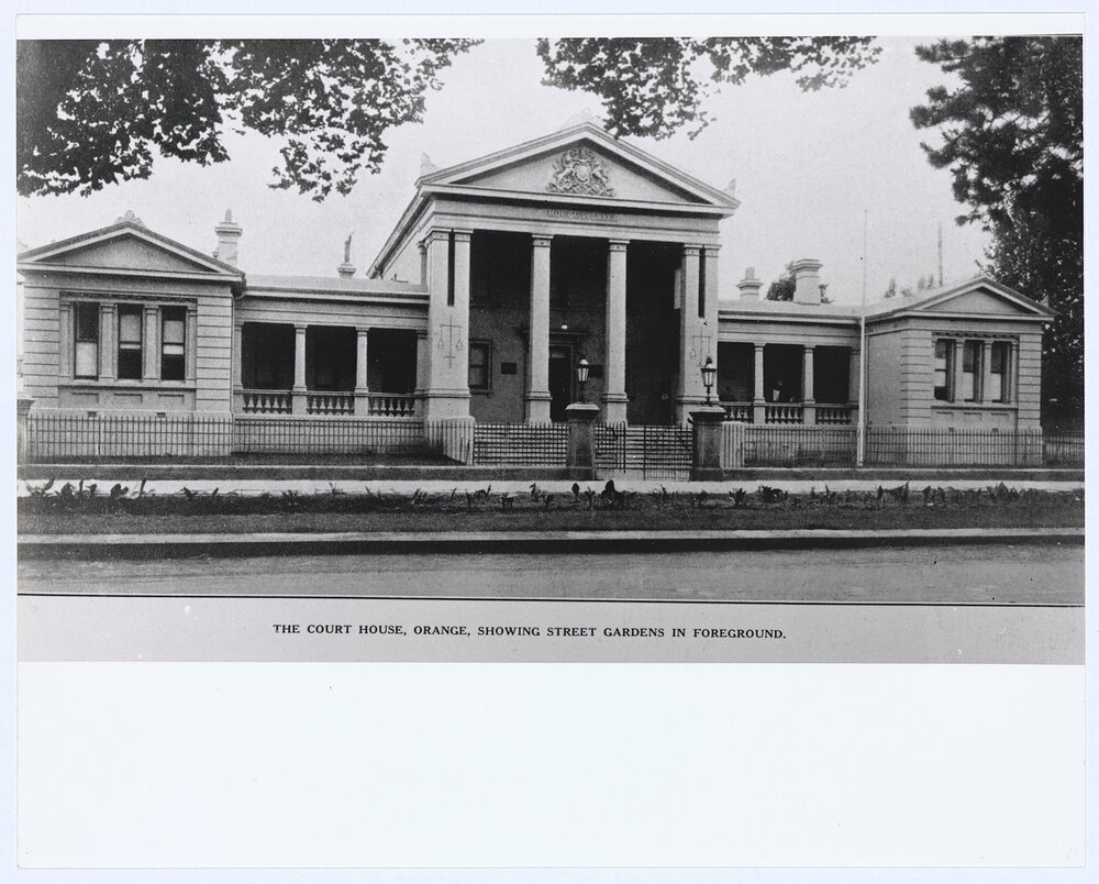 Court House, Orange