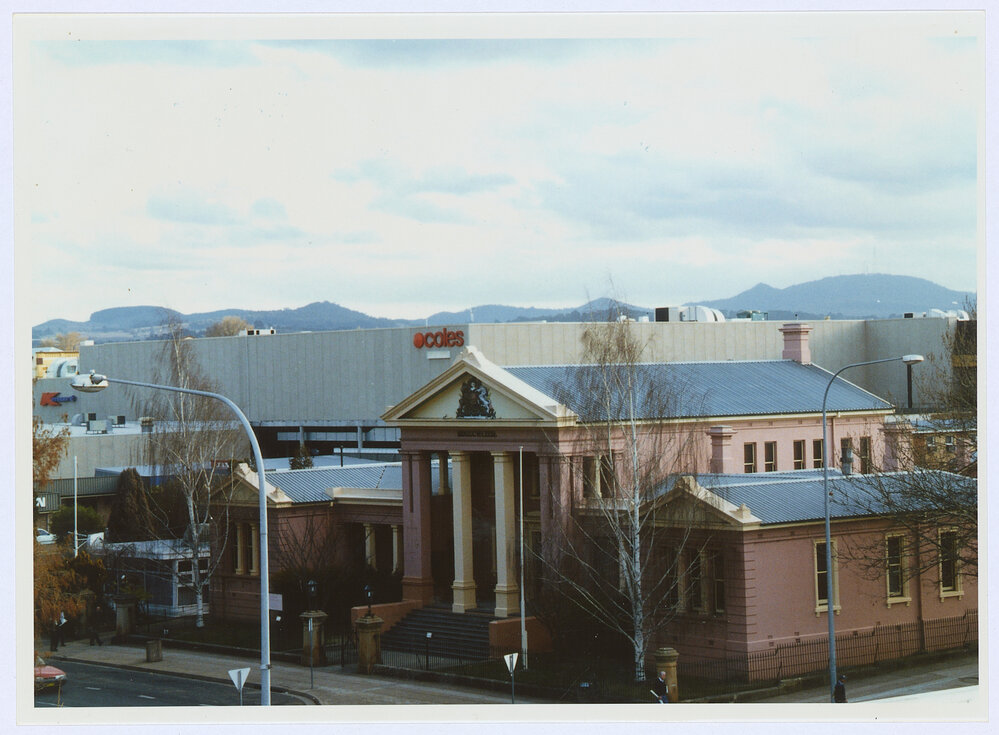 Court House, Orange
