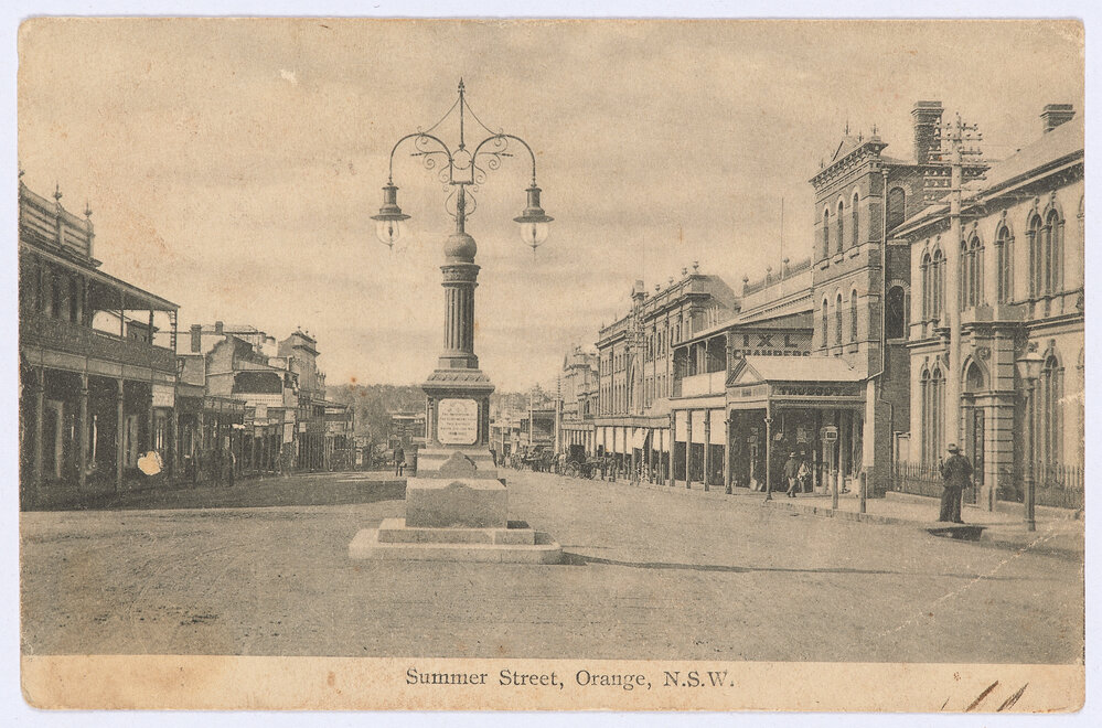 Summer Street, Orange