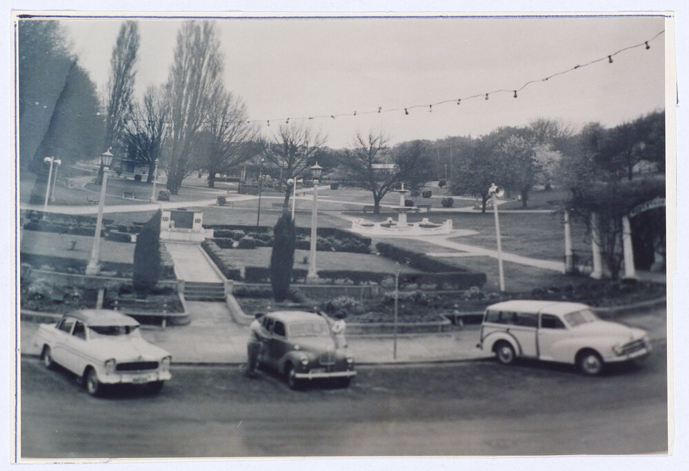 Robertson Park, Orange