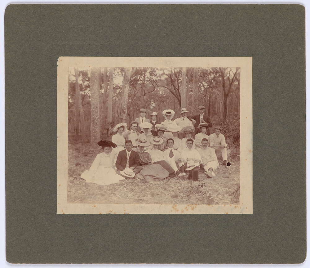 Unidentied group portrait