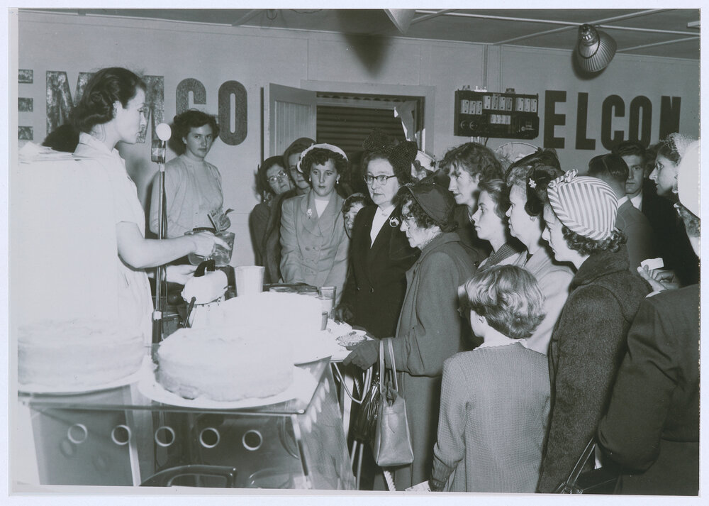 An Emmco cooking demonstration at the Orange Show
