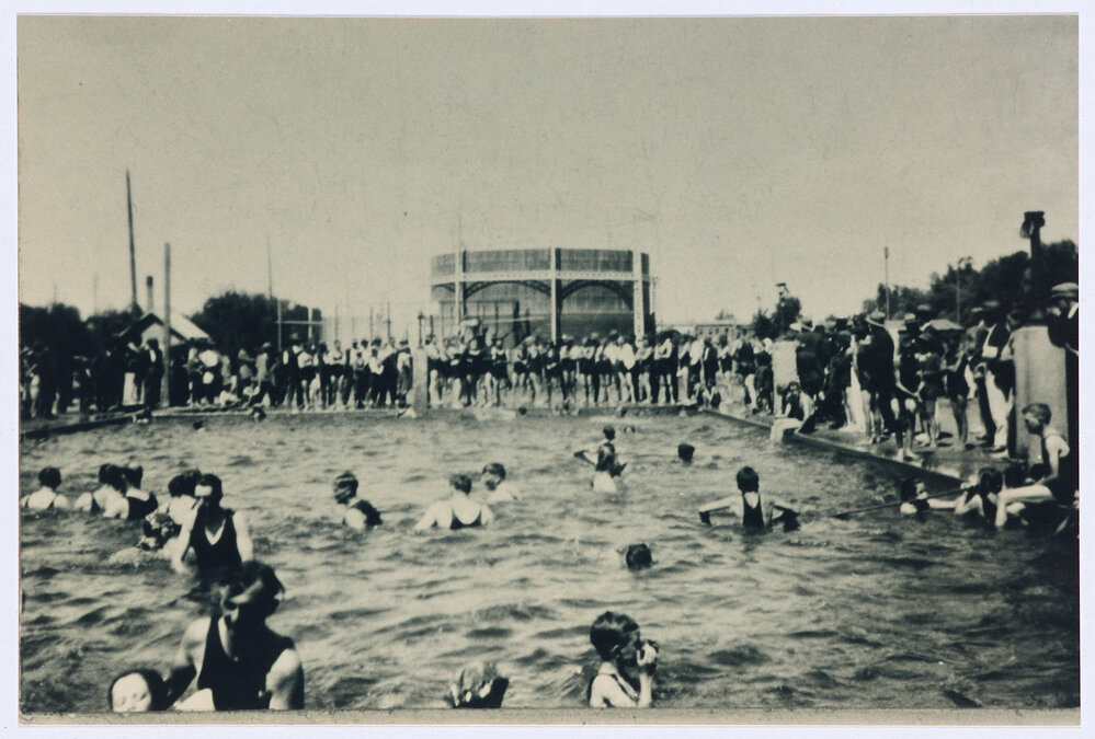 Municipal swimming baths, Peisley Street, Orange