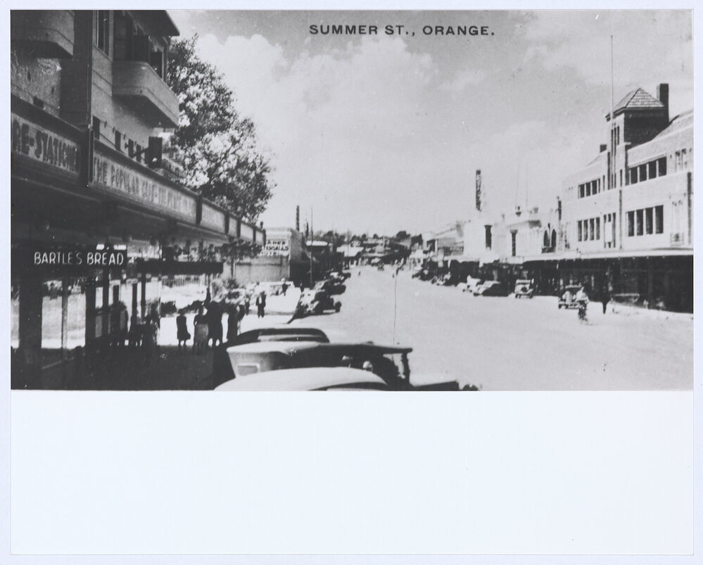 Summer Street, Orange