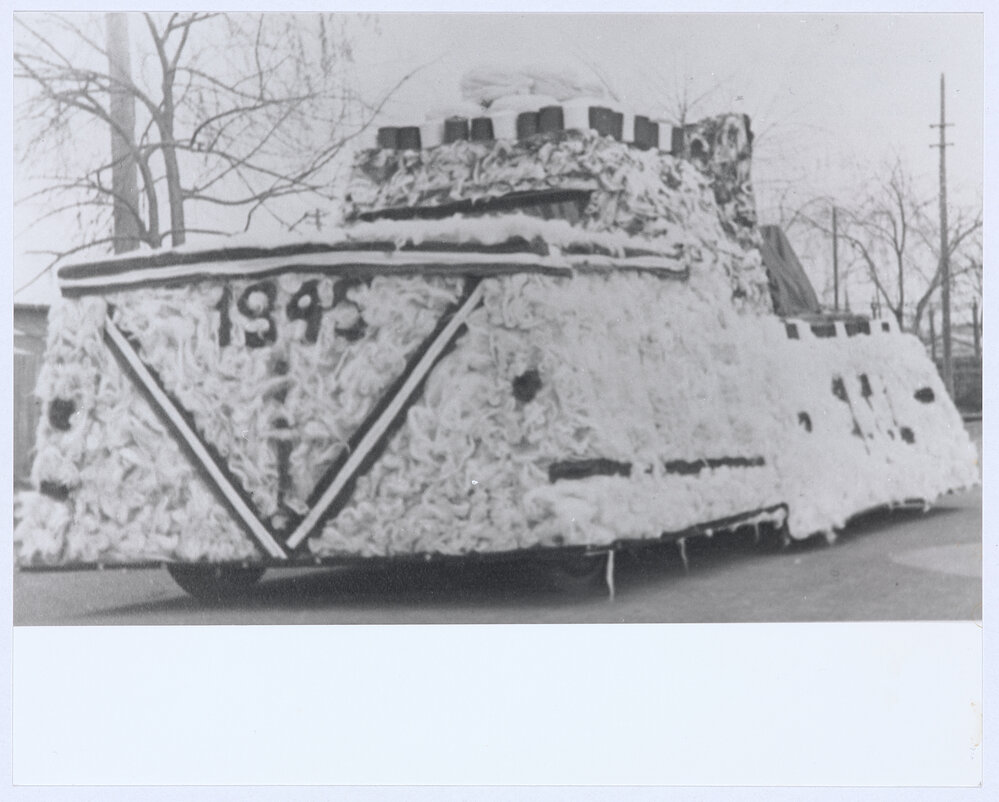 Amalgamated Textiles Ltd's VP Day Parade float
