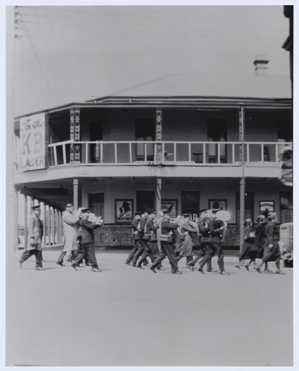 Salvation Army Band in Kite Street, Orange