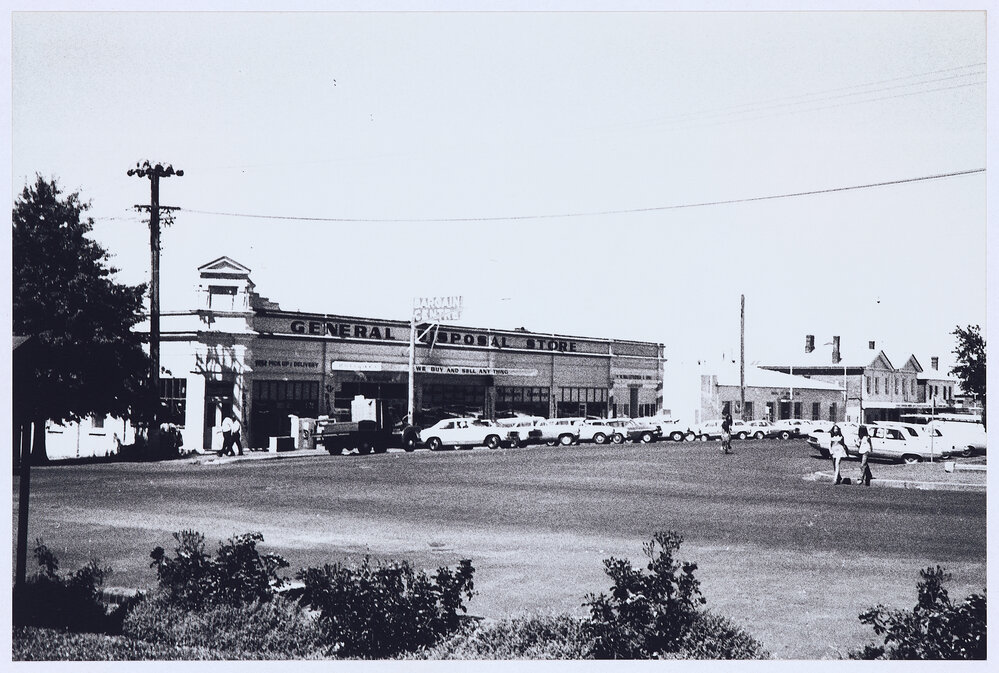 Bobeldyk's Bargain Centre, corner of Anson and Byng Streets, Orange